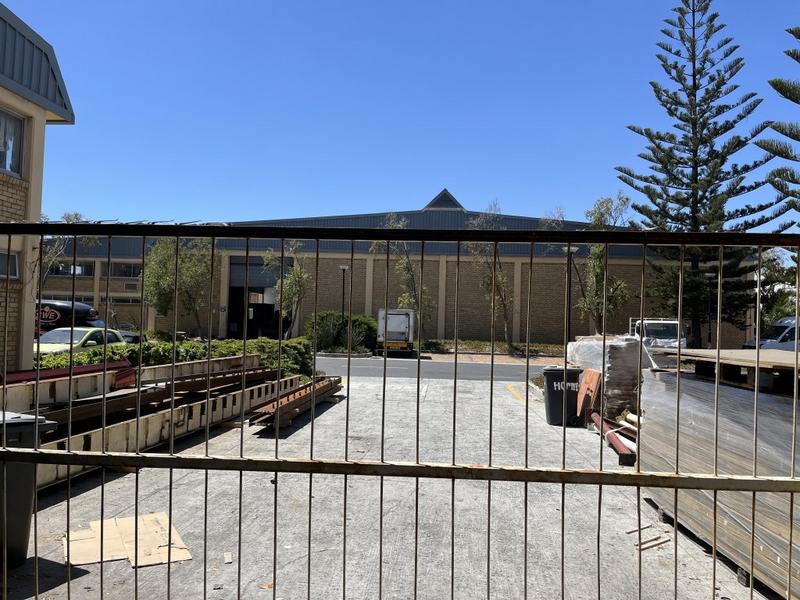 To Let commercial Property for Rent in Montague Gardens Western Cape